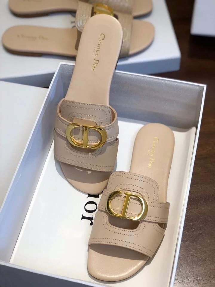 Dior 30 Montaigne Slides In Beige Calfskin product view 9