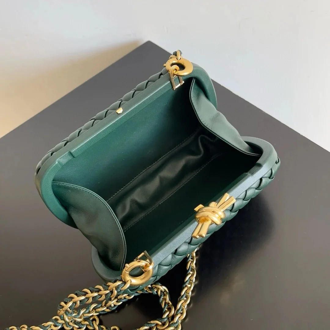 Bottega Veneta Knot Clutch with Chain in Green Intrecciato Lambskin product view 8