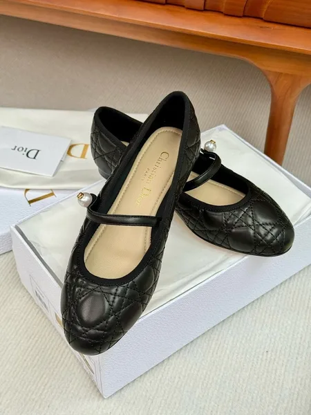 Dior Ballerina Strap Flats in Black Quilted Cannage Calfskin product view 8