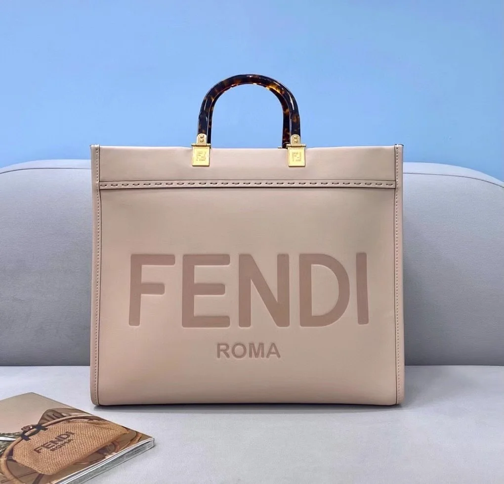 Fendi Sunshine Medium Tote Bag In Beige Calfskin product view 3