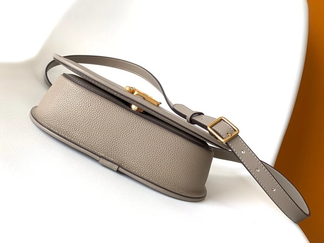 Fendi C’mon Medium Bag in Grey Calfskin product view 3