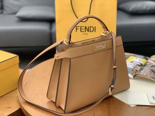 Fendi Peekaboo ISeeU Medium Bag In Beige Calfskin product view 8