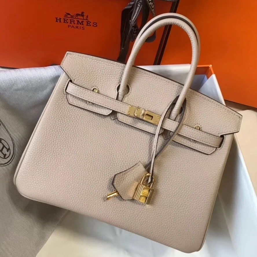 Hermes Birkin 25 Bag In Beige Clemence Leather with GHW product view 1