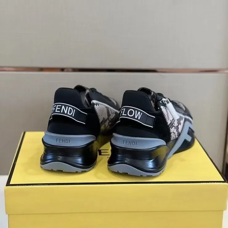 Fendi Flow Low-Top Sneakers Black/White product view 6
