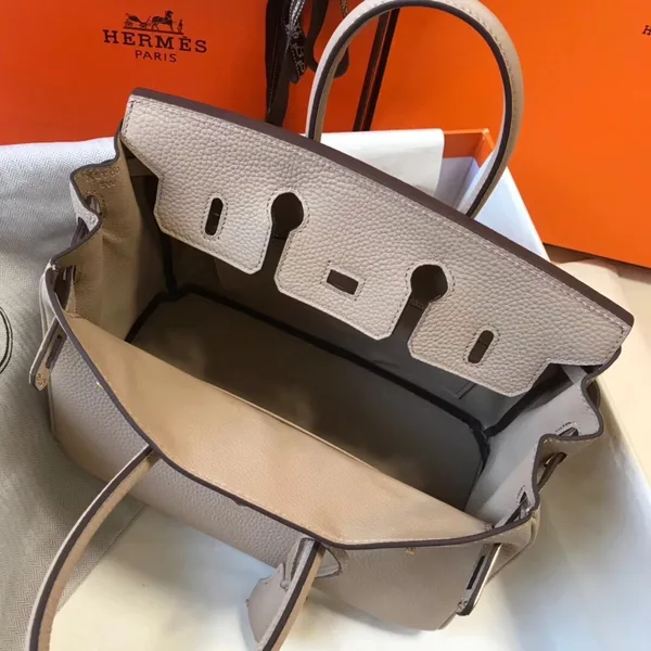 Hermes Birkin 25 Bag In Beige Clemence Leather with GHW product view 8