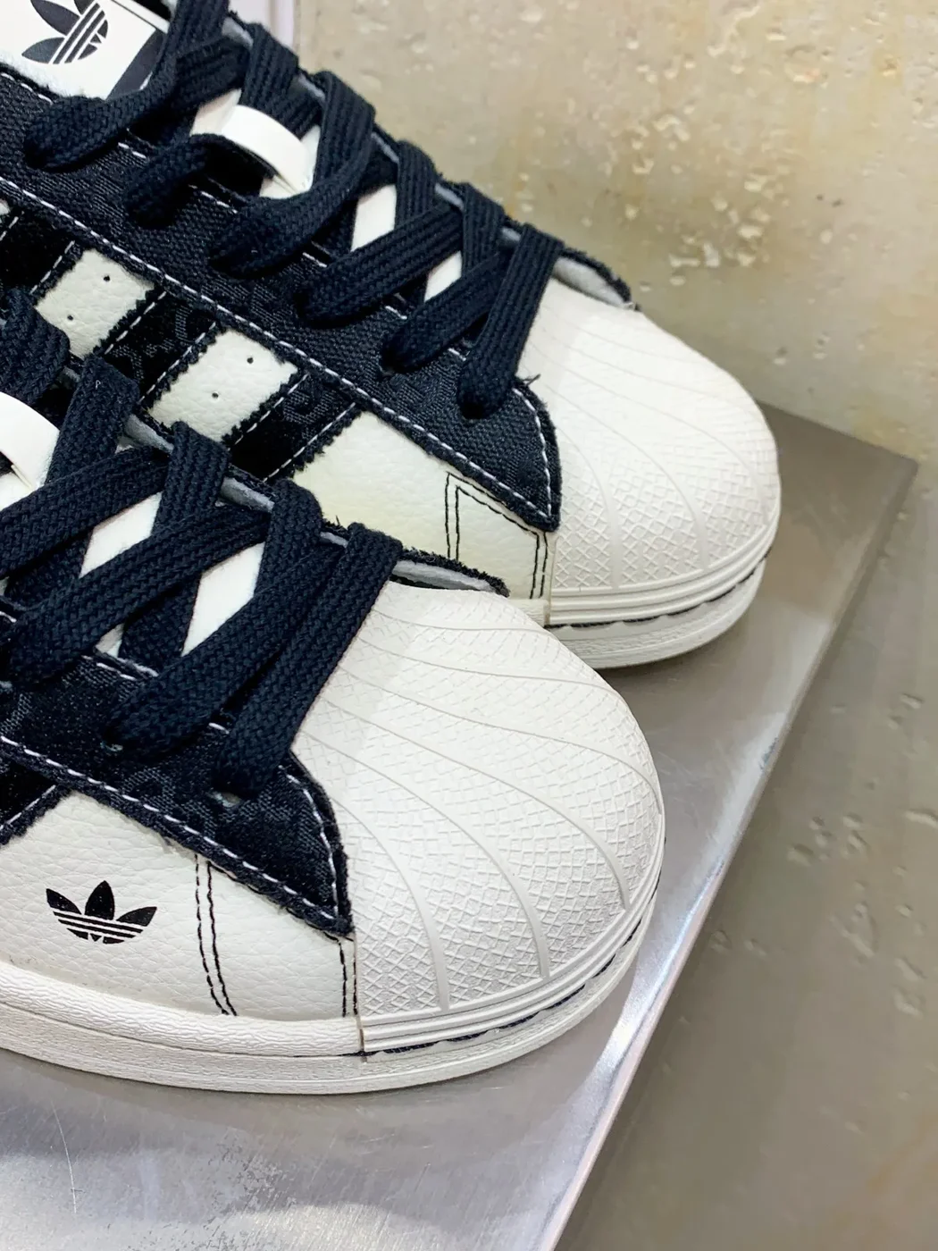 Adidas Originals Superstar x Gucci White & Black Sneakers product view 9