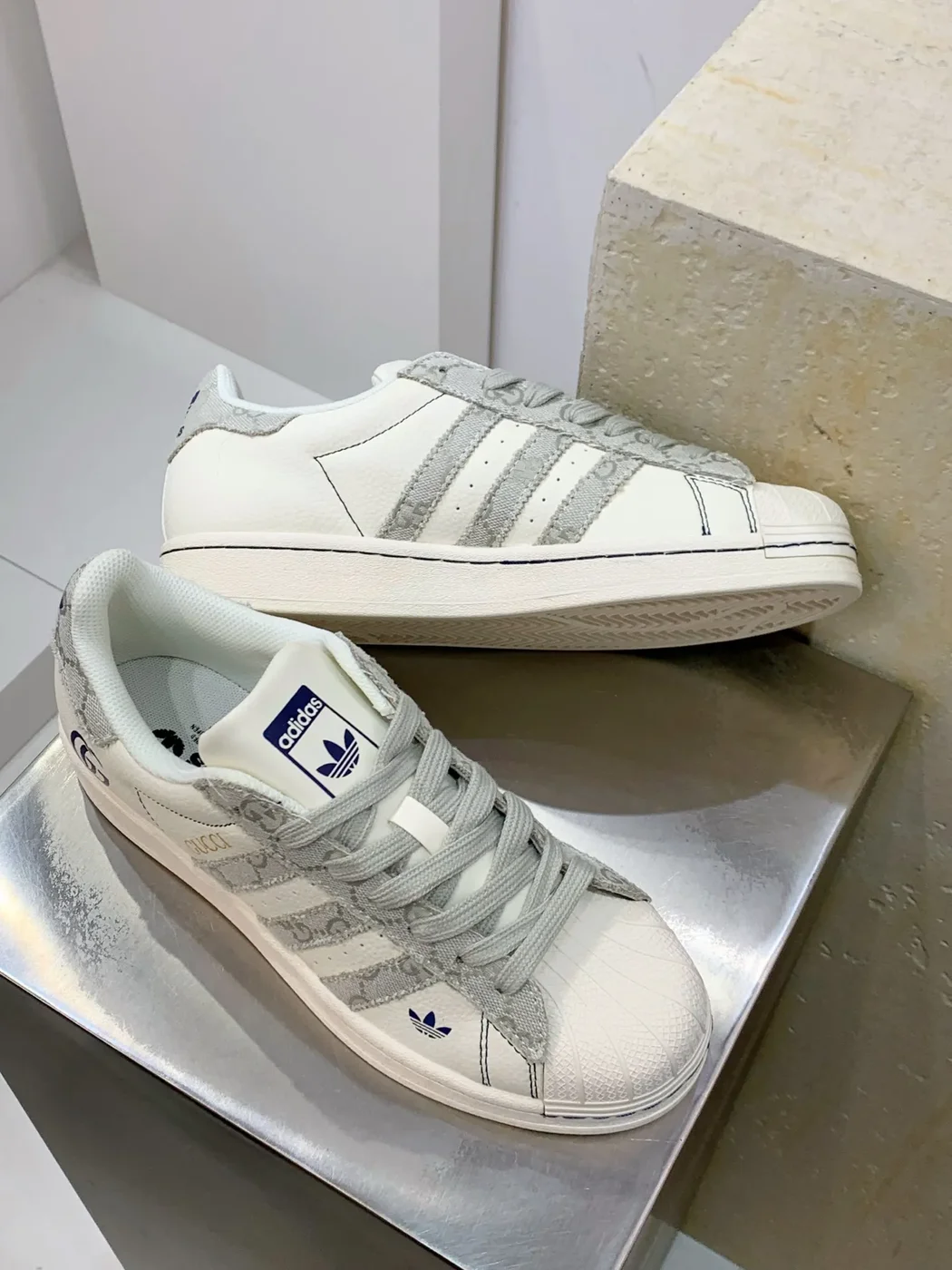 Adidas Gazelle Indoor Gucci White Gray Low Shoes product view 2
