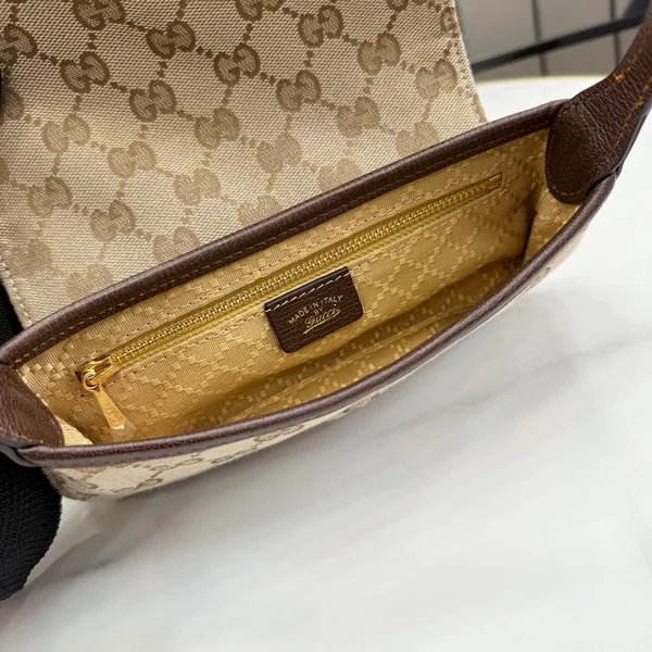Gucci Jackie Small Shoulder Bag — Beige Jacquard product view 8