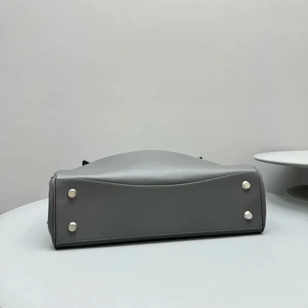 Balenciaga Rodeo Medium Bag in Grey Calfskin product view 2