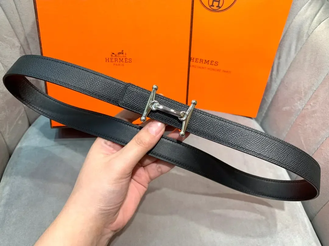 Hermès Black Reversible Belt with Silver-Tone Stirrup-Style H Buckle product view 4
