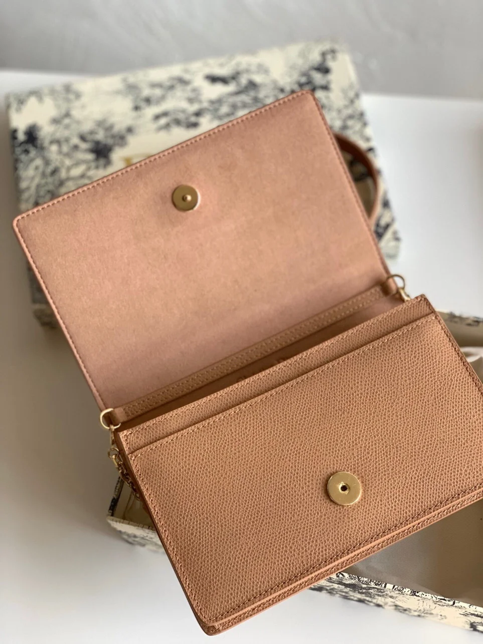 Dior 30 Montaigne 2 In 1 Belt Bag In Poudre Calfskin product view 6