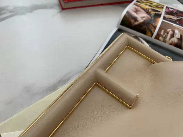 Fendi First Medium Bag In Beige Nappa Leather product view 3