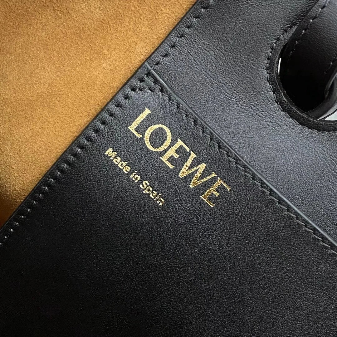 Loewe Anagram Medium Tote Bag In Black Calfskin product view 8