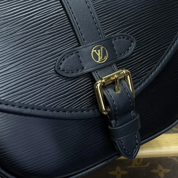 Louis Vuitton M23469 Saumur BB Saddle Bag Black product view 5