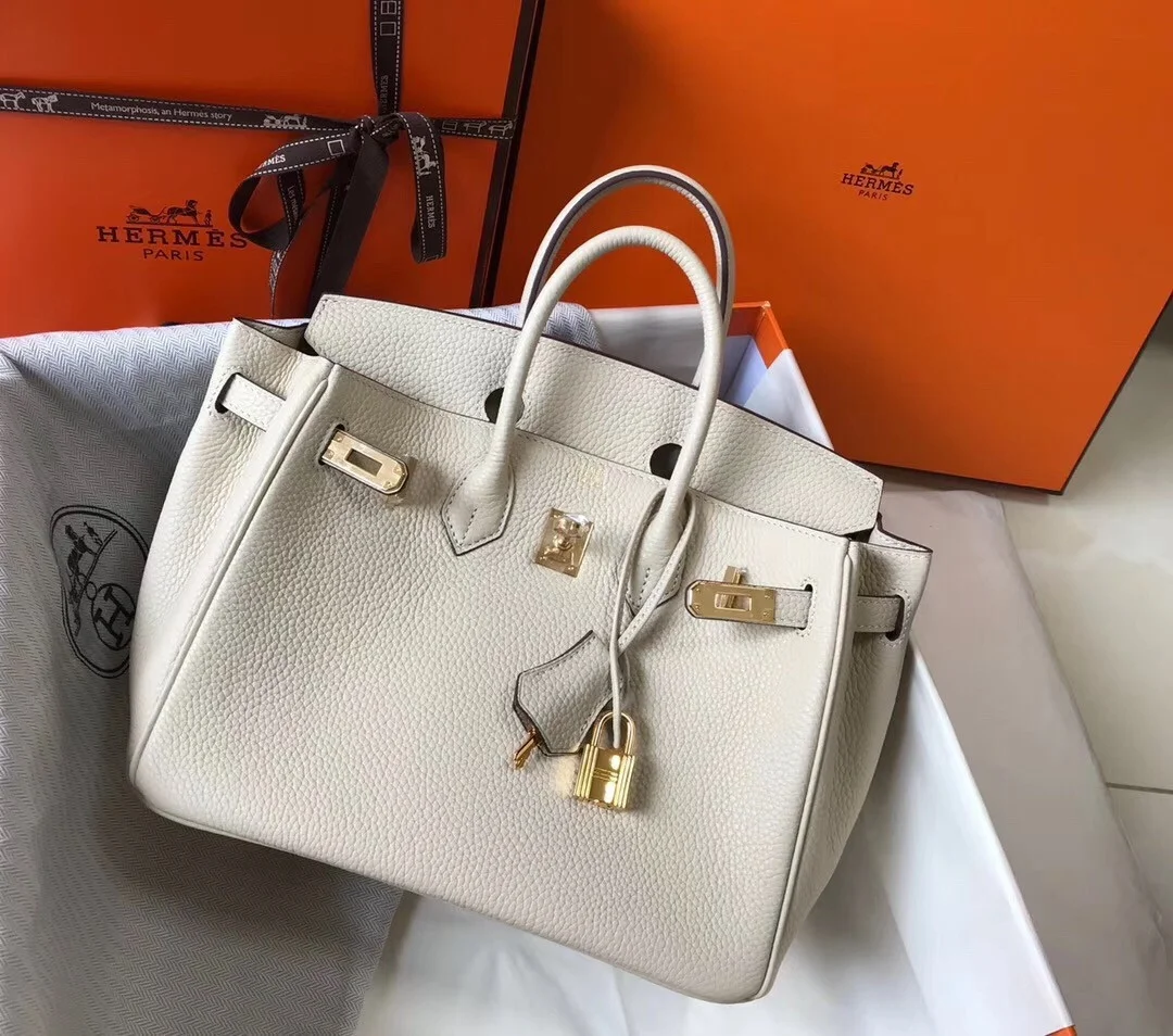 Hermes Birkin 25 Bag In Beton Clemence Leather with GHW product view 2