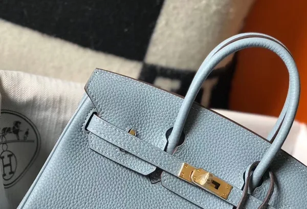 Hermes Birkin 25 Bag In Blue Lin Clemence Leather with GHW product view 4