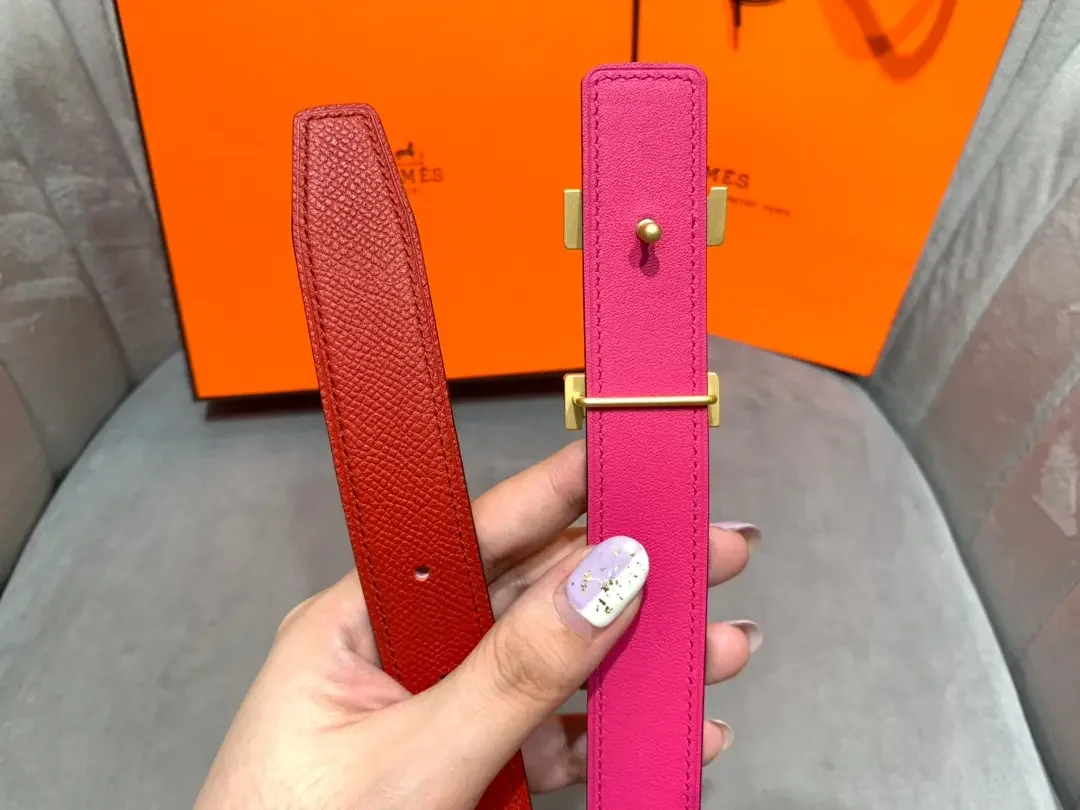 Hermès Red/Bright Pink Reversible Belt with Gold-Tone Wide H Buckle product view 7
