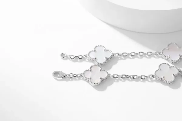 Van Cleef & Arpels Alhambra White Ten-Motif Silver-Tone Necklace product view 9