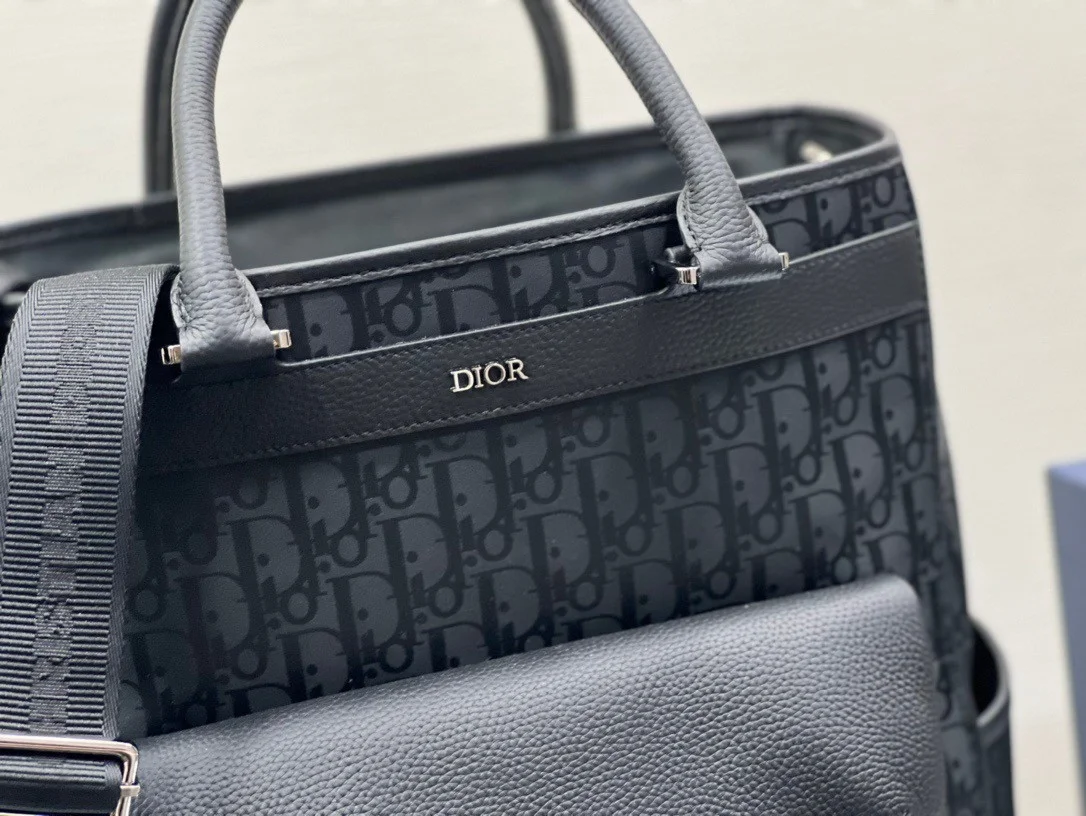 Dior Explorer Tote Bag In Black Dior Oblique Mirage Technical Fabric product view 8