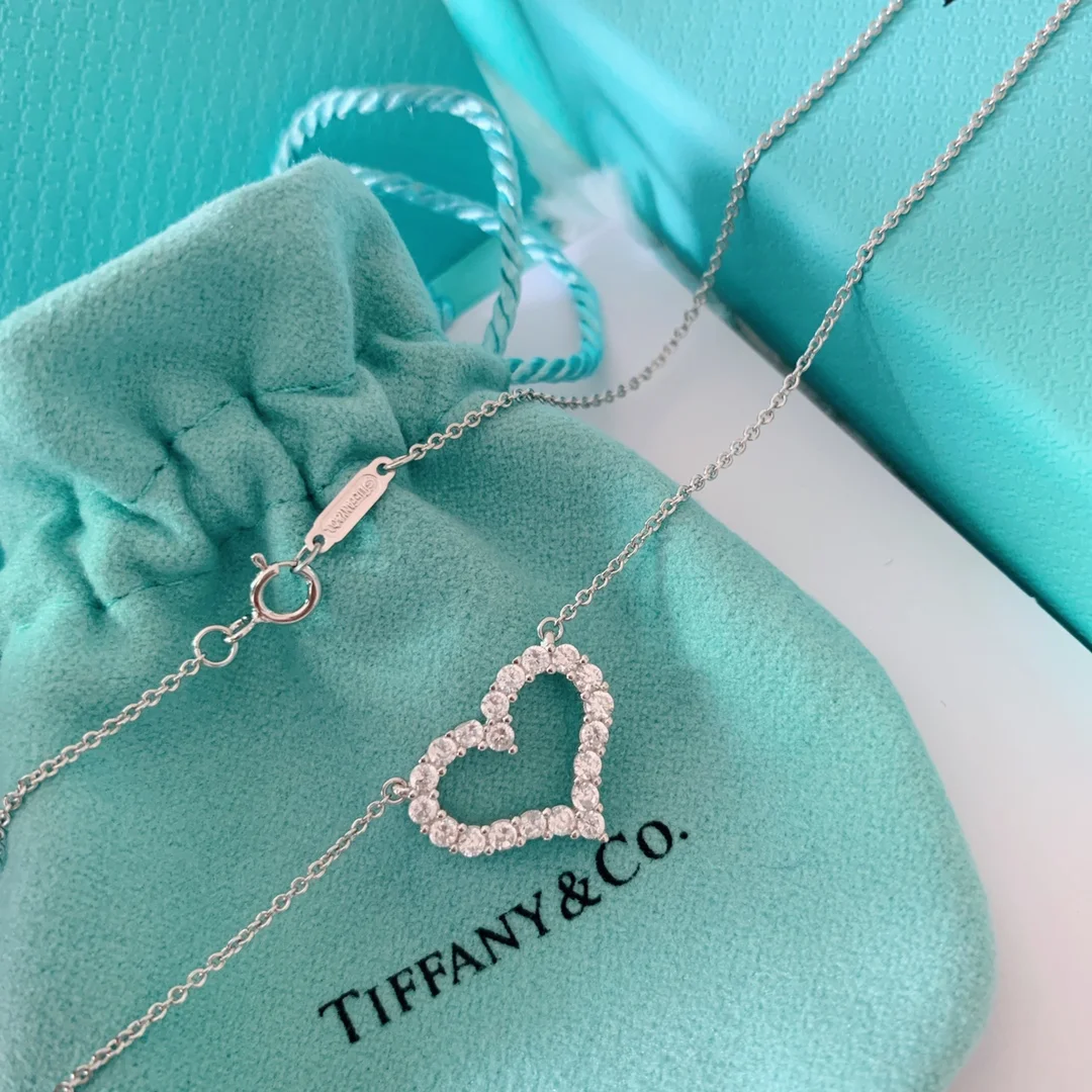 Tiffany & Co. Medium Pavé-Effect Open Heart Necklace Silver-Tone product view 3