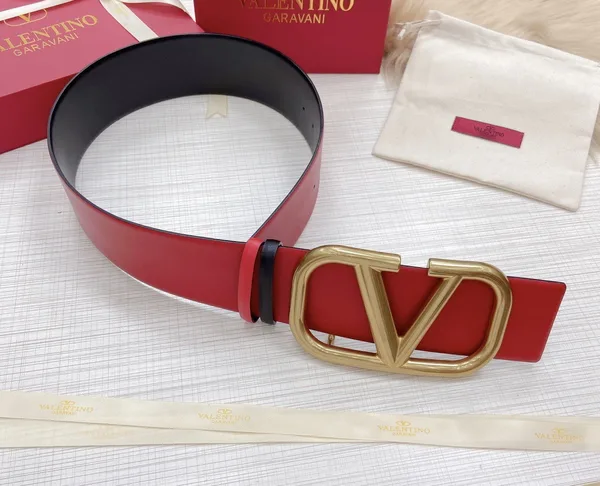 Valentino VLogo Reversible Belt 70mm in Black and Red Calfskin product view 3