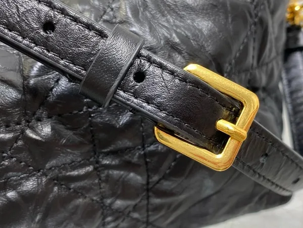 Dior Diorstar Hobo Bag with Chain in Black Crinkled Calfskin product view 4