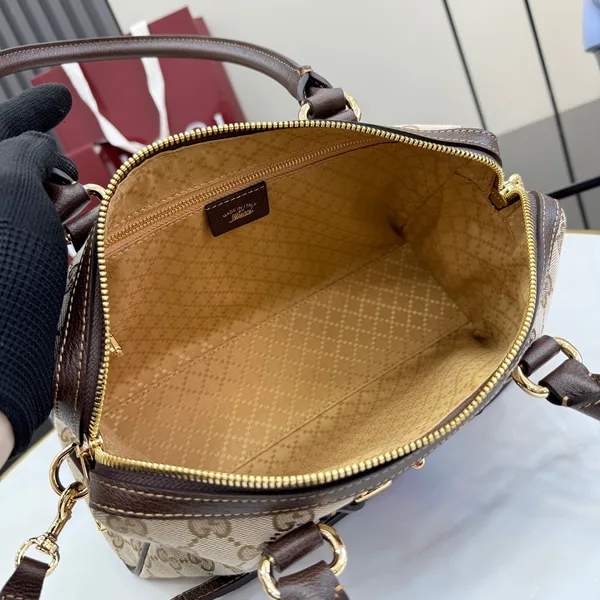 Gucci Borsetto Medium Boston Bag — Beige Jacquard product view 8