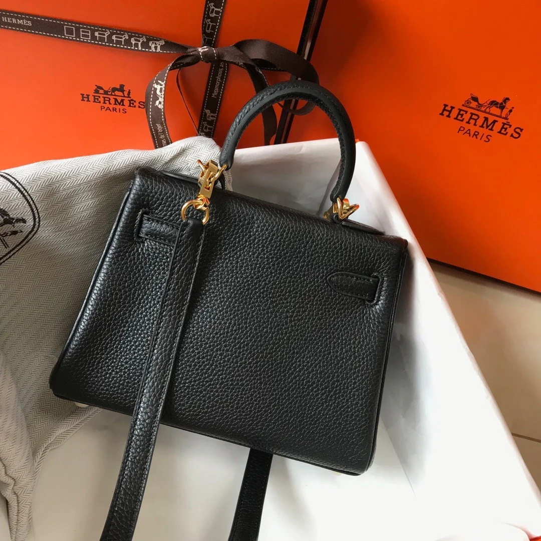 Hermes Kelly 20cm Bag In Black Clemence Leather GHW product view 3