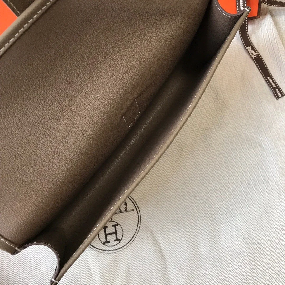 Hermes Jige Elan 29 Clutch Bag In Taupe Epsom Leather product view 5