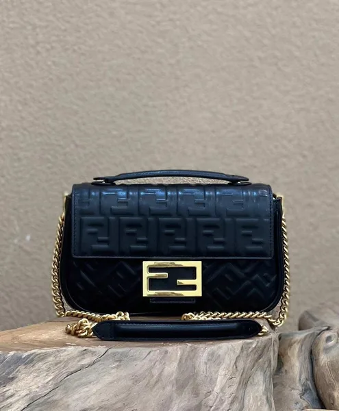Fendi Baguette Chain Midi Bag In Black Nappa Leather product view 3