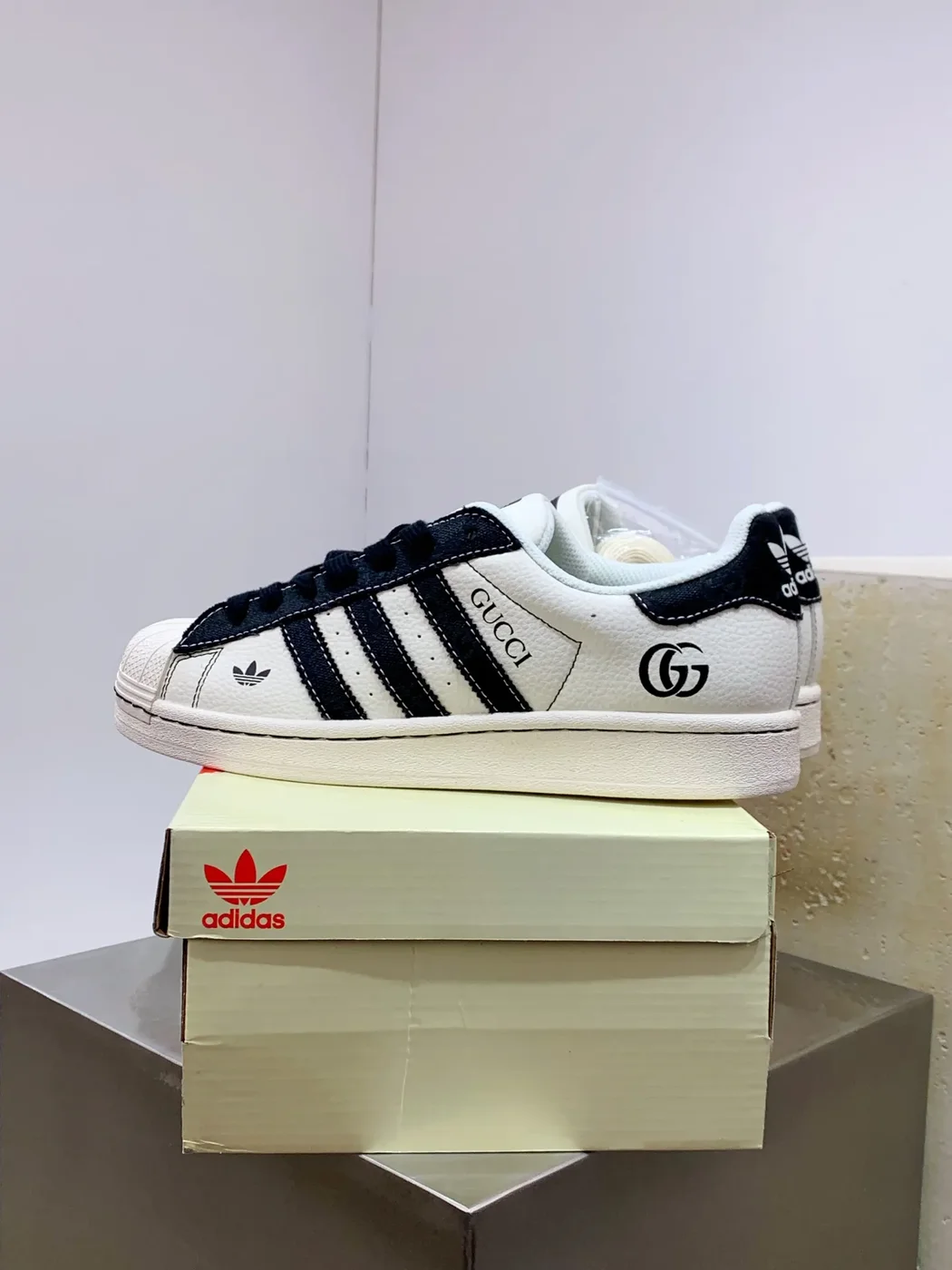 Adidas Originals Superstar x Gucci White & Black Sneakers product view 5