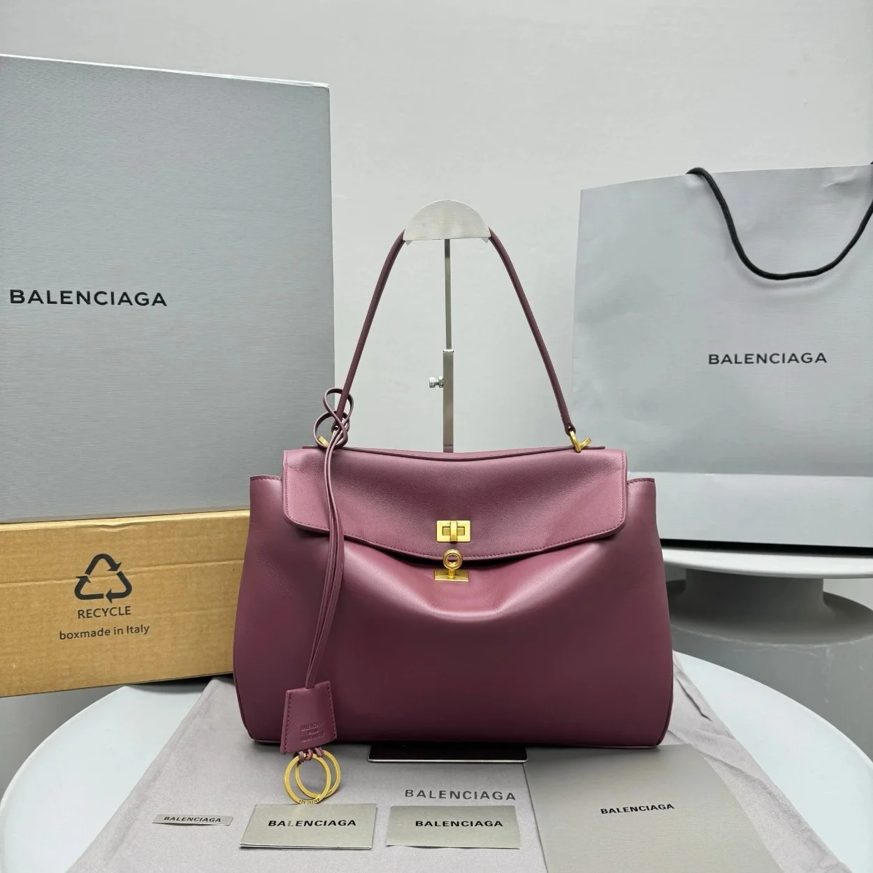 Balenciaga Rodeo Medium Bag in Burgundy Calfskin product view 4