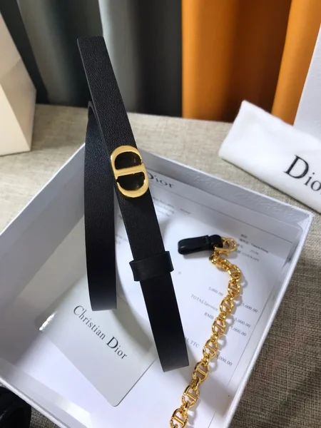 Dior Caro 15MM Belt with Removable Pouch in Black Calfskin product view 2