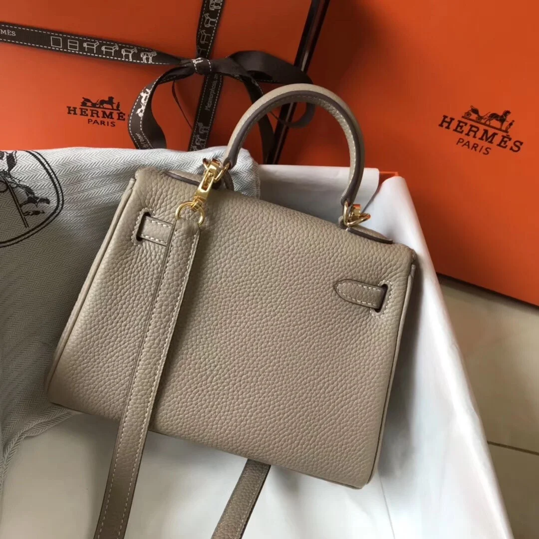 Hermes Kelly 20cm Bag In Grey Clemence Leather GHW product view 3