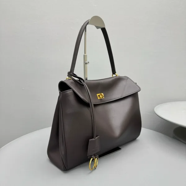 Balenciaga Rodeo Medium Bag in Chocolate Calfskin product view 2