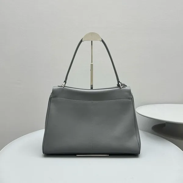 Balenciaga Rodeo Medium Bag in Grey Calfskin product view 3