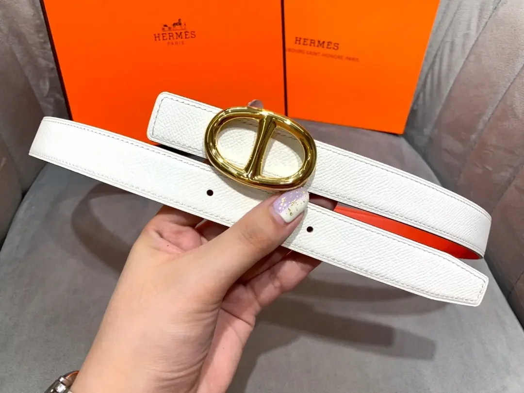 Hermès White/Red Reversible Belt with Gold-Tone Oval Buckle product view 4