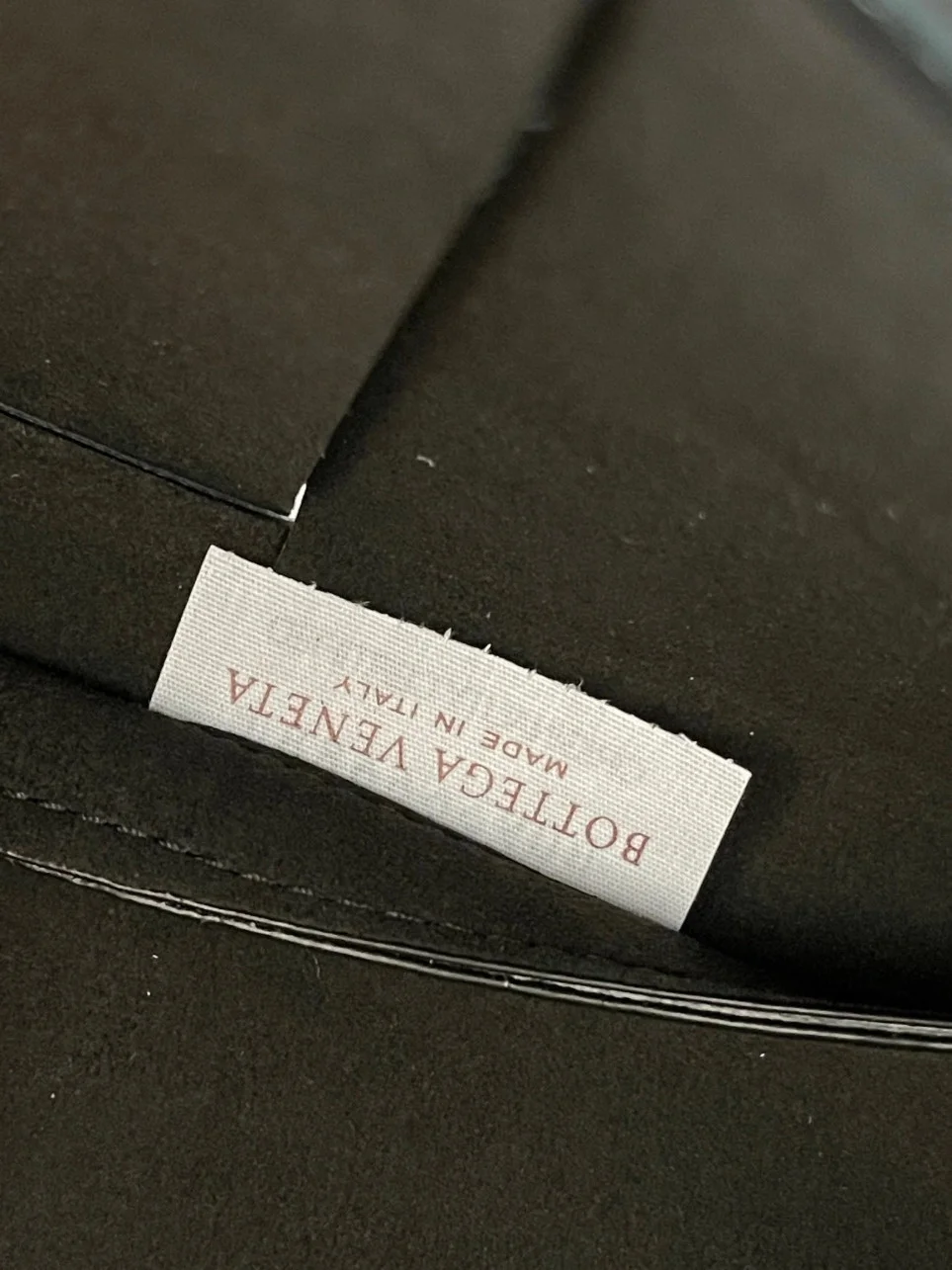 Bottega Veneta Arco Medium Tote In Black Intrecciato Calfskin product view 8