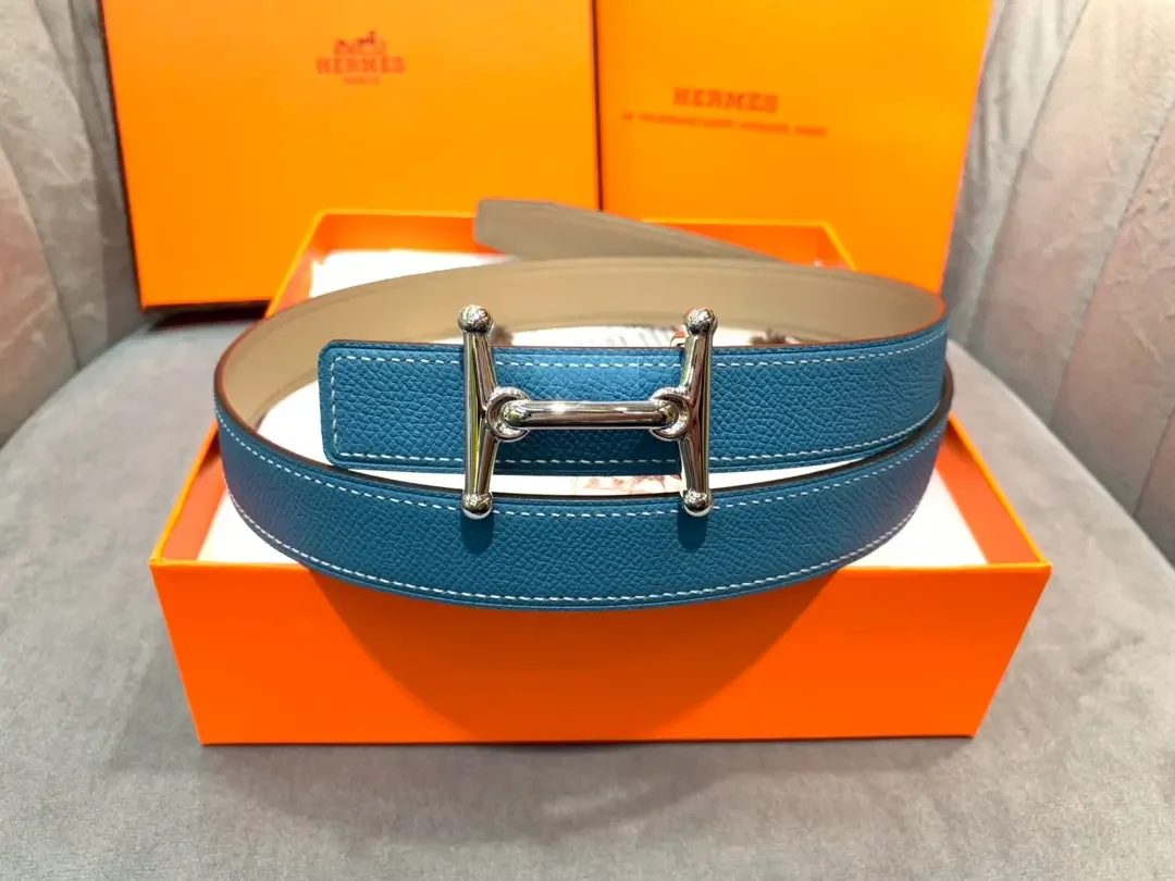 Hermès Light Blue/Taupe Reversible Belt with Silver-Tone Stirrup-Style H Buckle product view 5