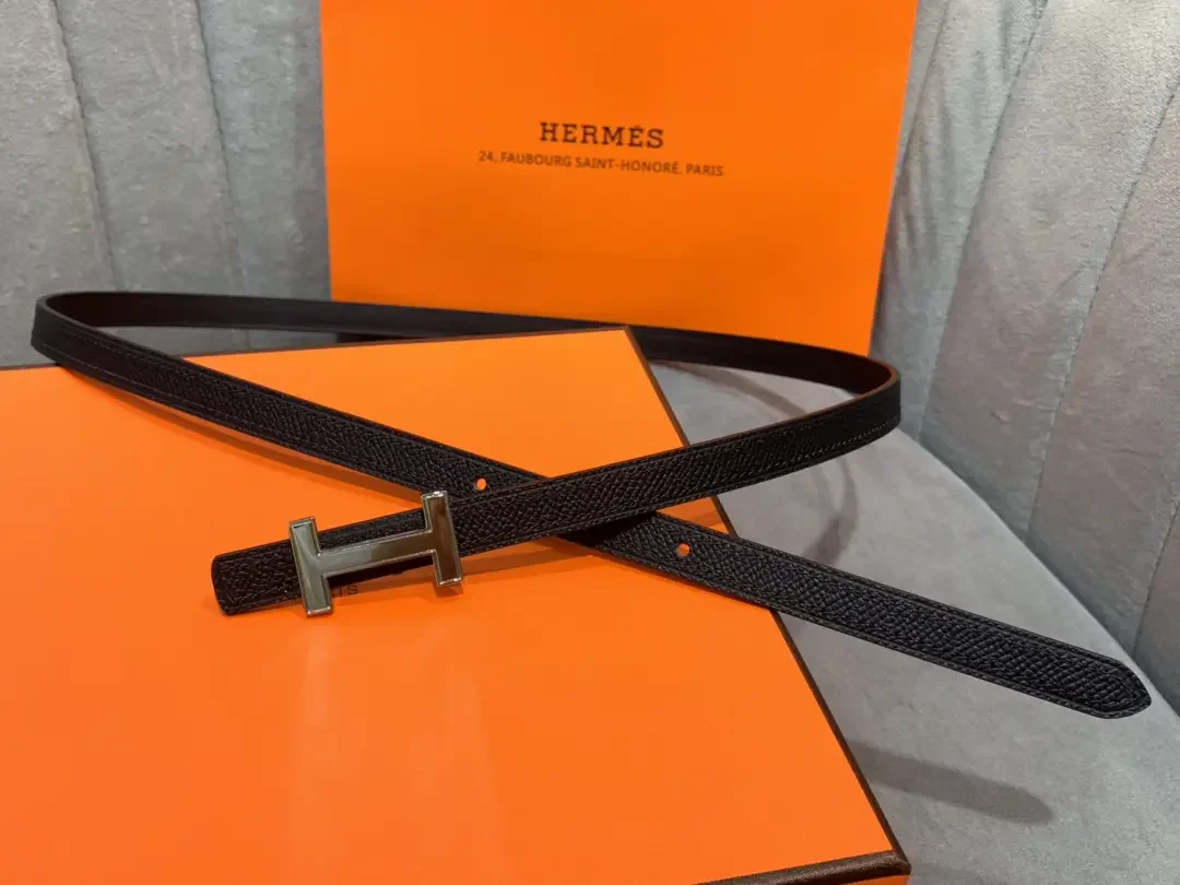 Hermès Black Reversible Belt with Silver-Tone Slim H Buckle product view 3