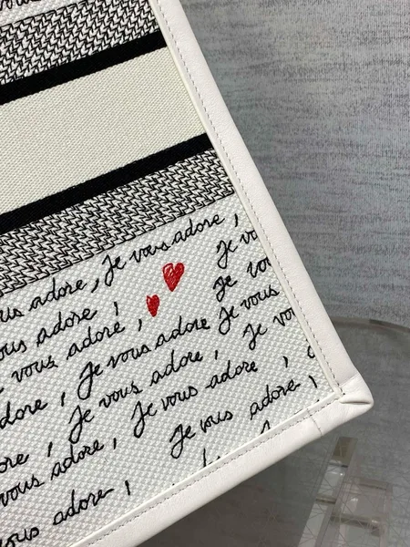Dior Dioramour Medium Book Tote Bag with Strap in Je Vous Adore Embroidery and White Calfskin product view 3