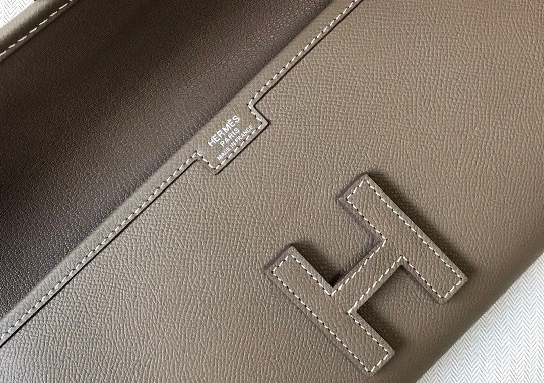 Hermes Jige Elan 29 Clutch Bag In Taupe Epsom Leather product view 3