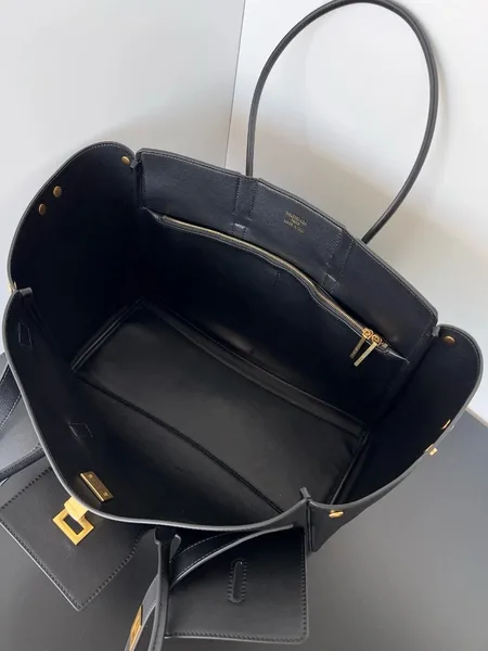 Balenciaga Bel Air Carry All Medium Bag in Black Calfskin product view 2