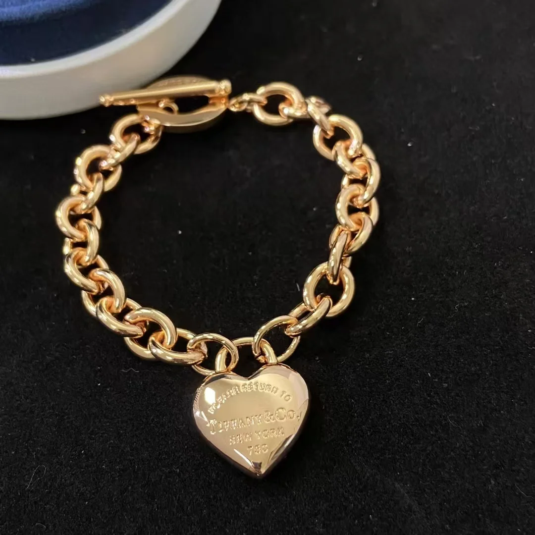 Tiffany & Co. Heart Charm Toggle Chain Bracelet Rose-Tone product view 1