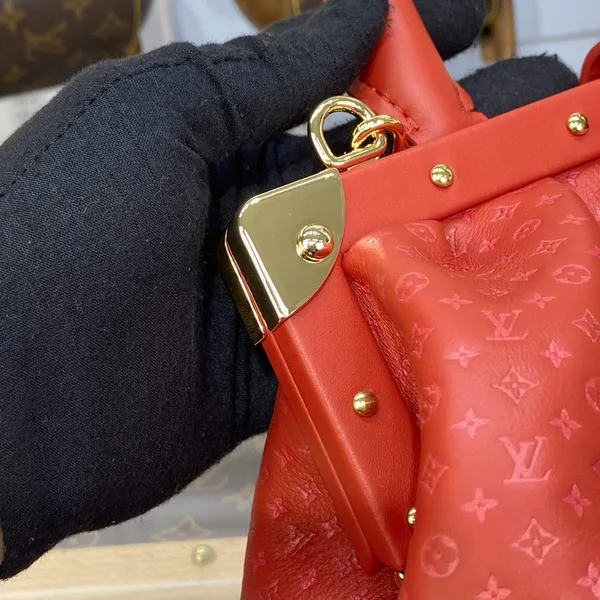 Louis Vuitton M22327 Monogram Clutch Red product view 6