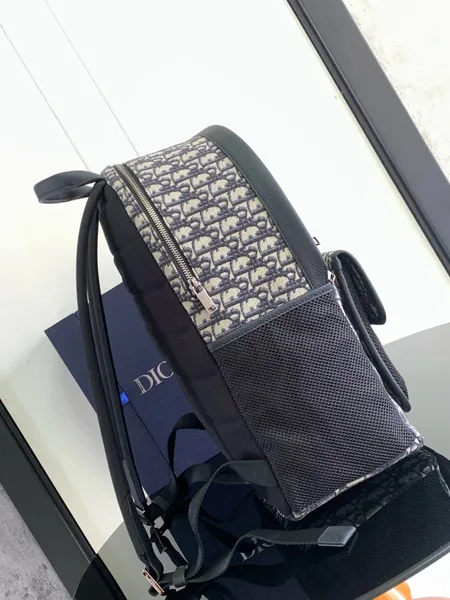 Dior 8 Backpack in Beige and Black Dior Oblique Jacquard product view 5