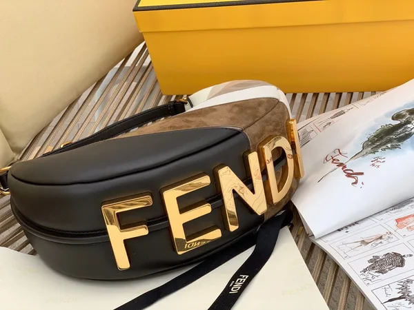 Fendi Fendigraphy Small Hobo Bag In Inlaying Leather product view 3