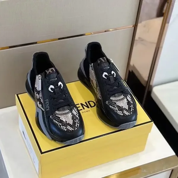 Fendi Flow Low-Top Sneakers Black/White product view 2