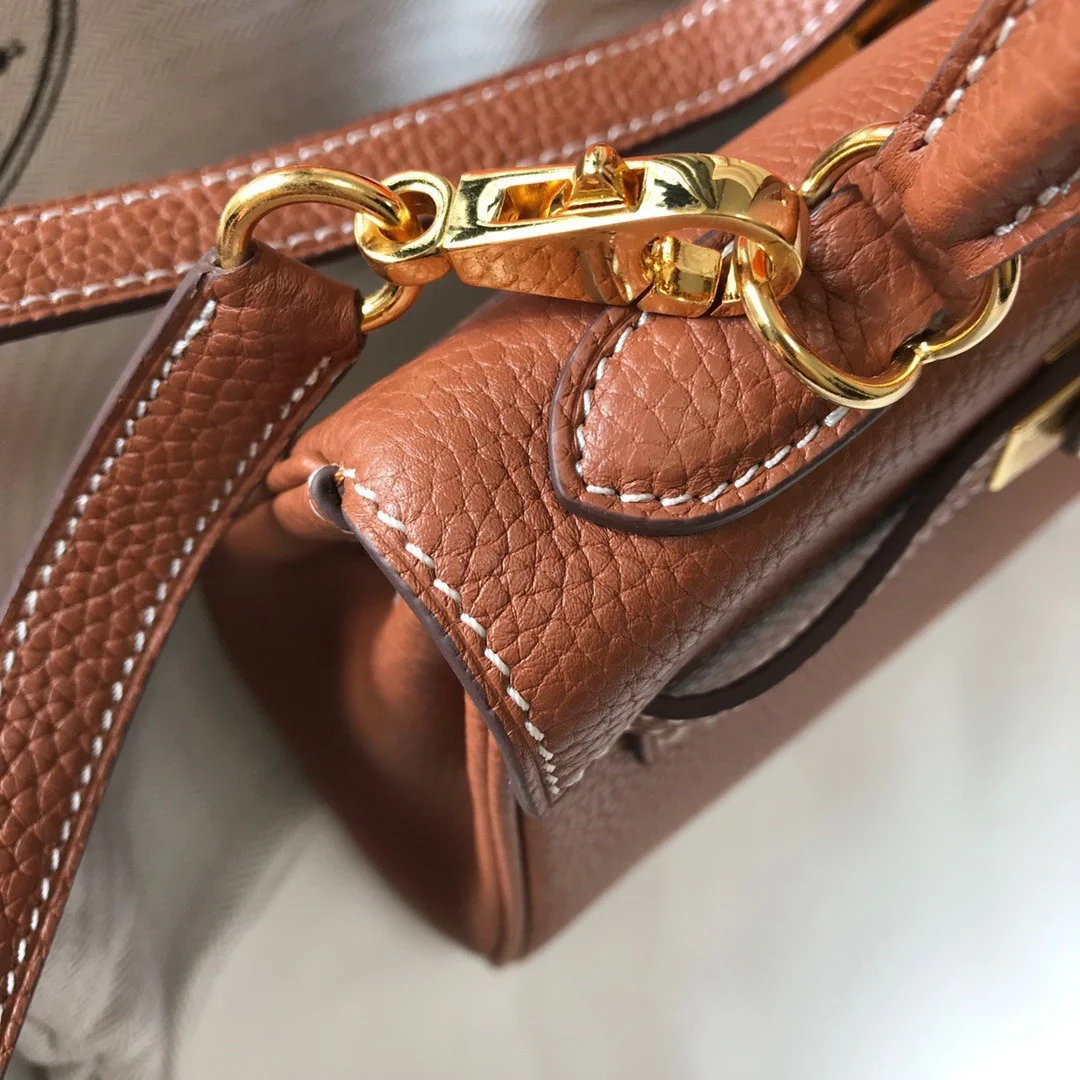 Hermes Kelly 20cm Bag In Gold Clemence Leather GHW product view 3
