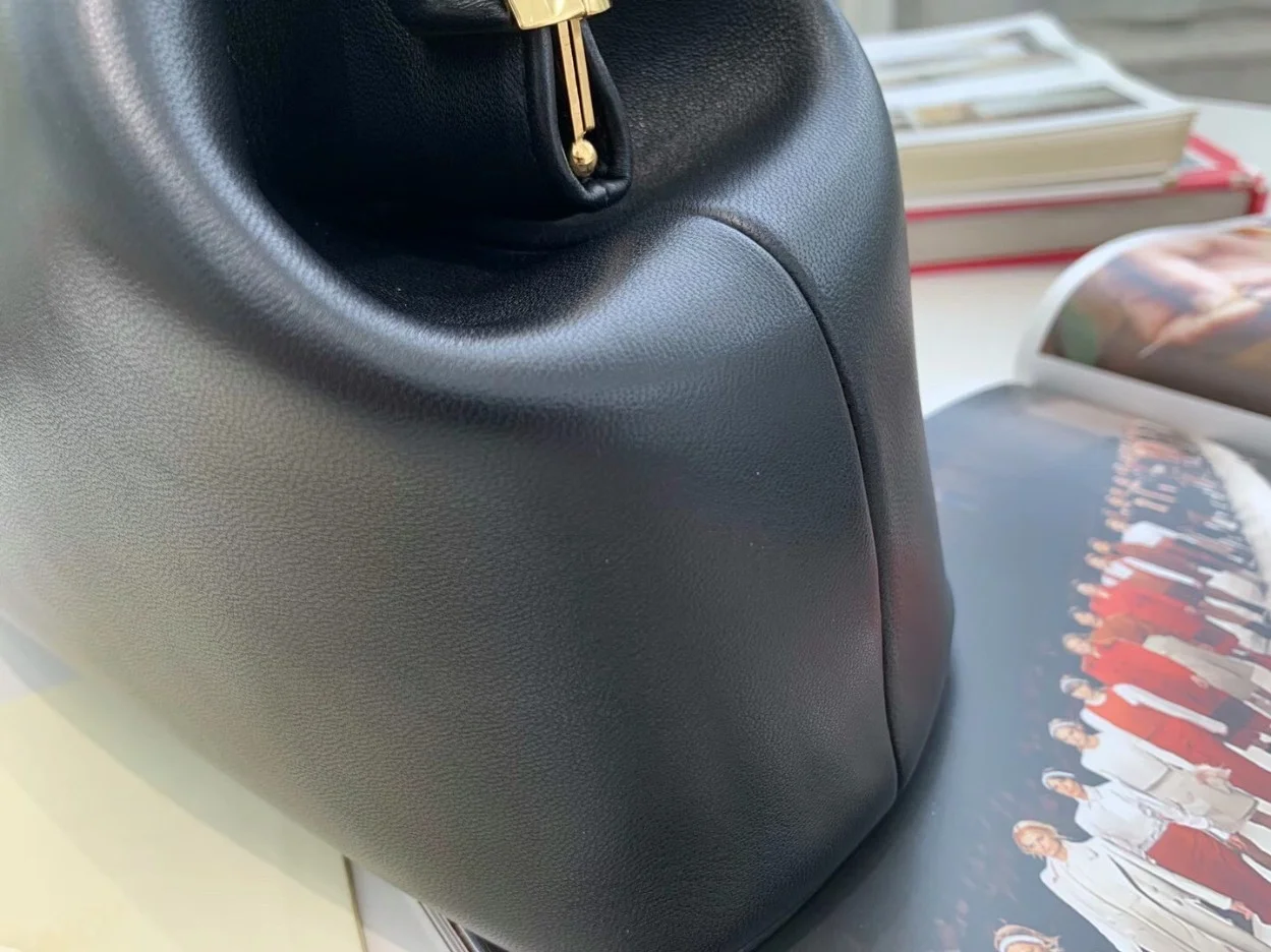 Fendi First Medium Bag In Black Nappa Leather product view 7